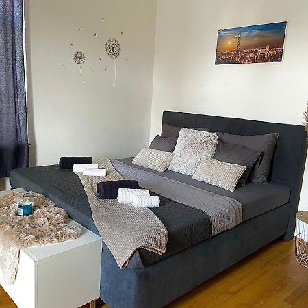 City Apartment In Klagenfurt Mit Kostenlos Parkplatz Klagenfurt am Woerthersee Bagian luar foto