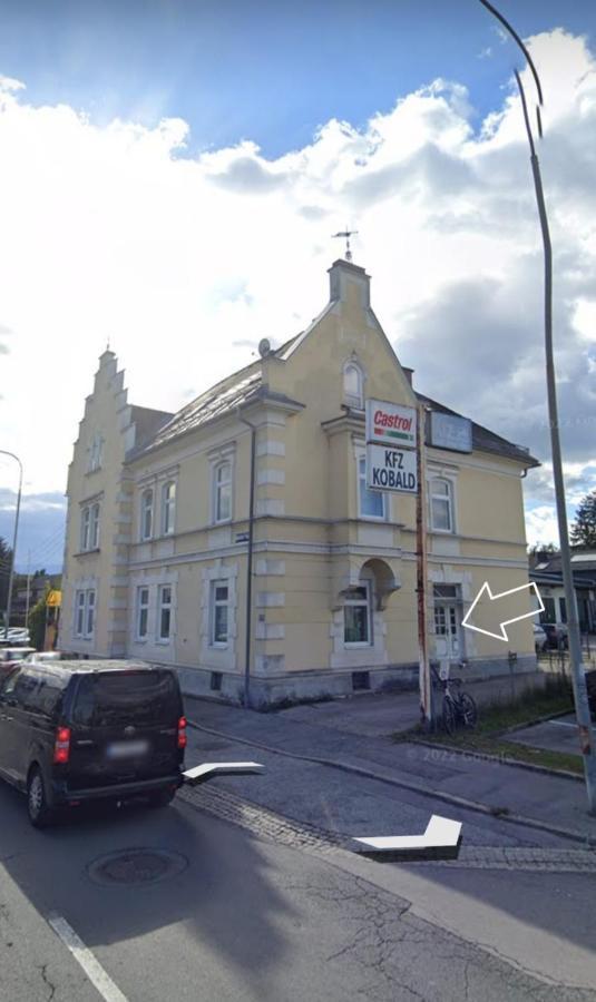 City Apartment In Klagenfurt Mit Kostenlos Parkplatz Klagenfurt am Woerthersee Bagian luar foto